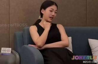  约操高挑小妹床上一直喊好爽让我不要停 7BOSS